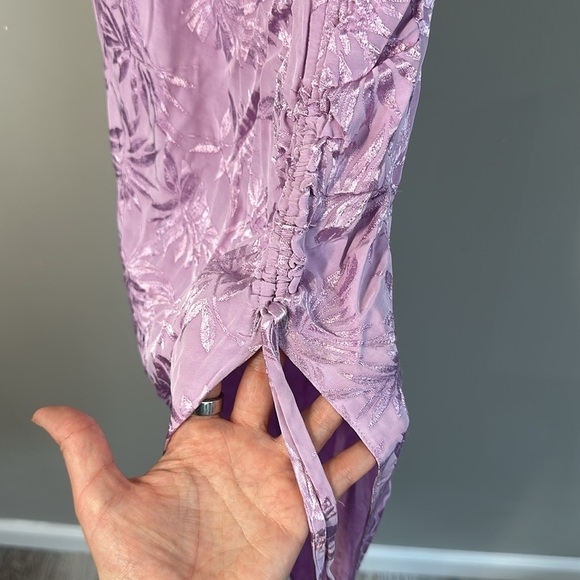 Saylor Gardenia Floral Embroidered Midi Dress Size XS - Picture 9 of 15